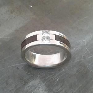 custom white gold wedding ring with wood inlay and center diamond top view