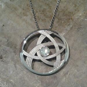 custom jewellery pendant with round diamond