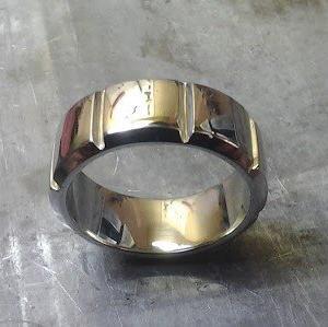custom white gold wedding ring top view