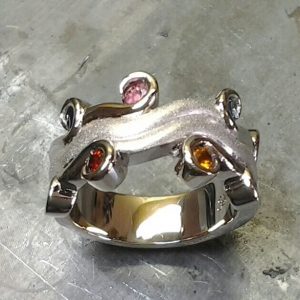 scroll style family ring