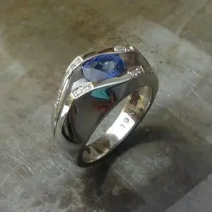 19k men's blue sapphire/diamond ring