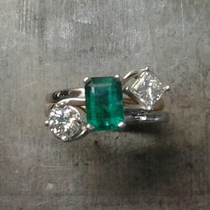 custom gemstone rings emerald