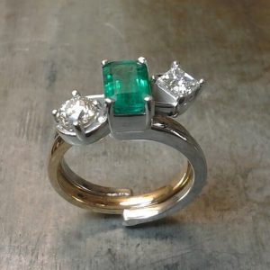 custom gemstone rings emerald