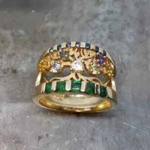 Tree yellow gold family ring