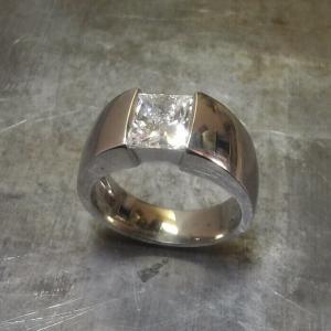 flush set diamond engagement ring