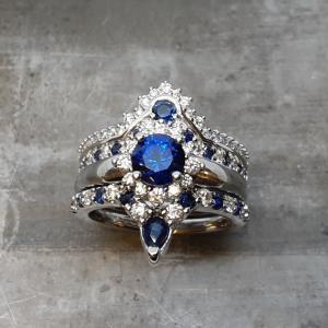 Blue sapphire diamond tiara 19k wedding set