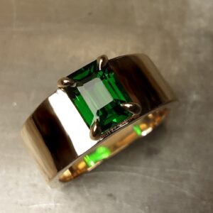 Emerald cut Tsavorite 14k gold ring