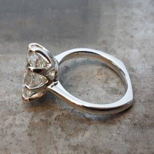 platinum 4ct 8 prong engagement ring