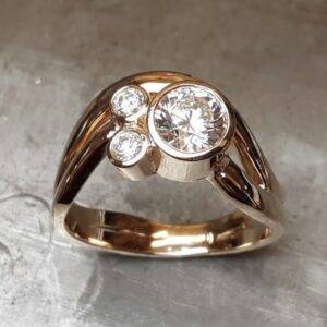 jane ring 14k bezel